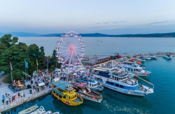 App Borna Daire Crikvenica Dış mekan fotoğraf