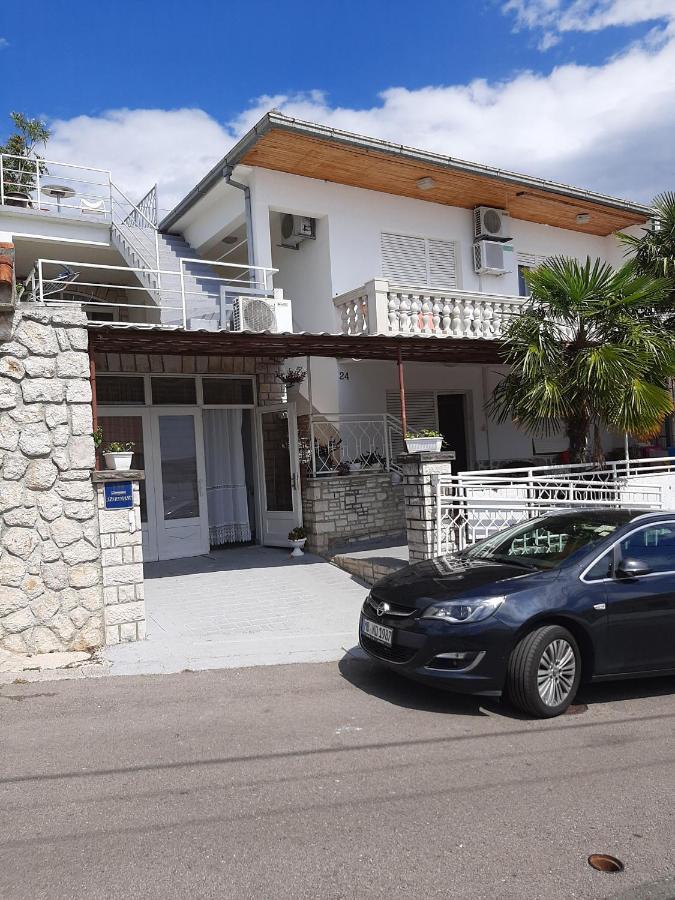 App Borna Daire Crikvenica Dış mekan fotoğraf